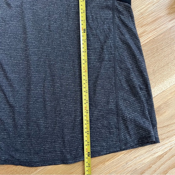 Lululemon clip in Tank Top heathered gray black split slit tie workout gym Lulu - Picture 6 of 7